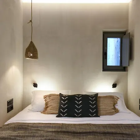 The Kolona Concept - Adults Only